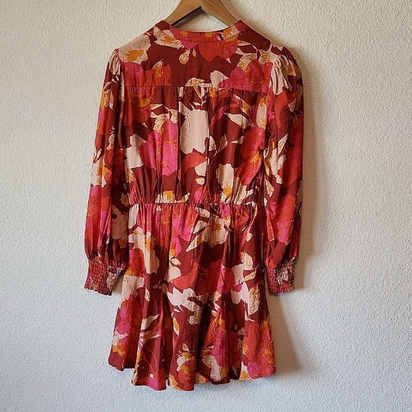 Cozy Co. Long-Sleeved Flowered Feminine V-Neck Dress Flouncy Women's Small - Picture 6 of 9